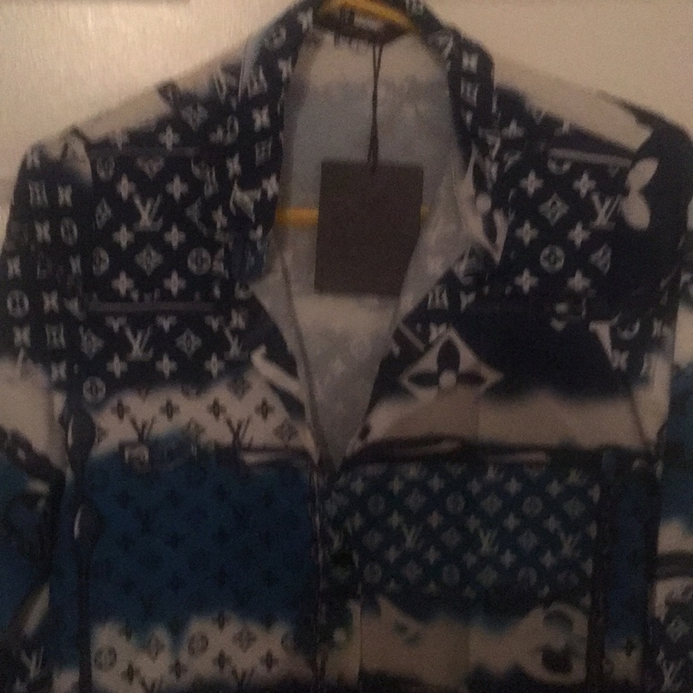 New HEAVENLY BLUE COLORING BLOUSE